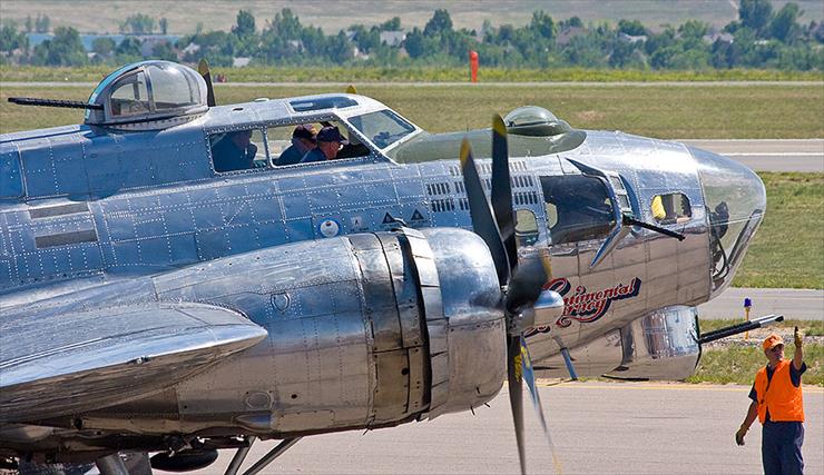 B-17 - 2008_06_07_6042-b171.jpg