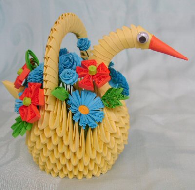 quilling - 4859Mixed_flower_in_a_crane_basket.jpg
