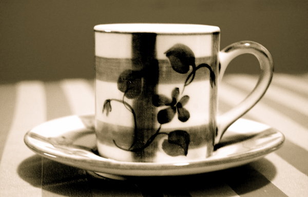 Czarno-białe - Tea_by_stylisticdevice.jpg