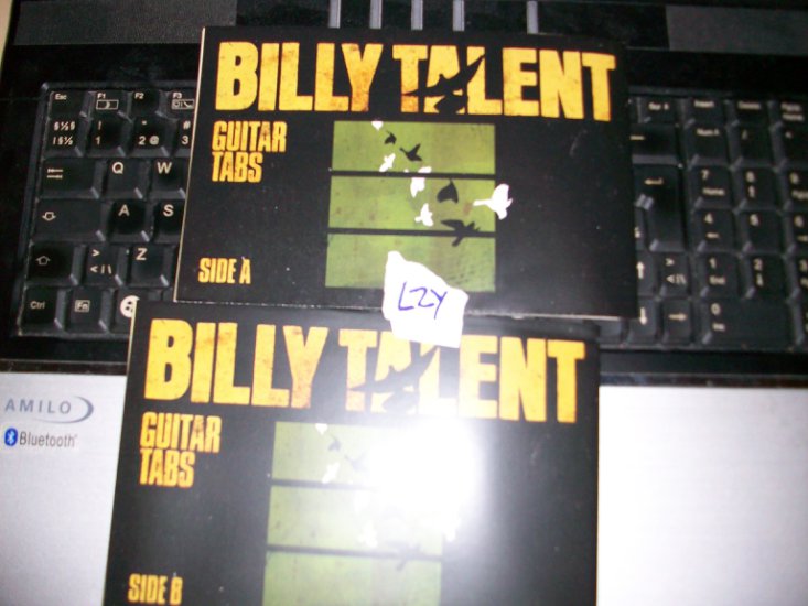 Billy_Talent-Bill... - 000_billy_talent-billy_talent_iii-2cd-limited_edition-2009-lzy_tabs_books.jpg